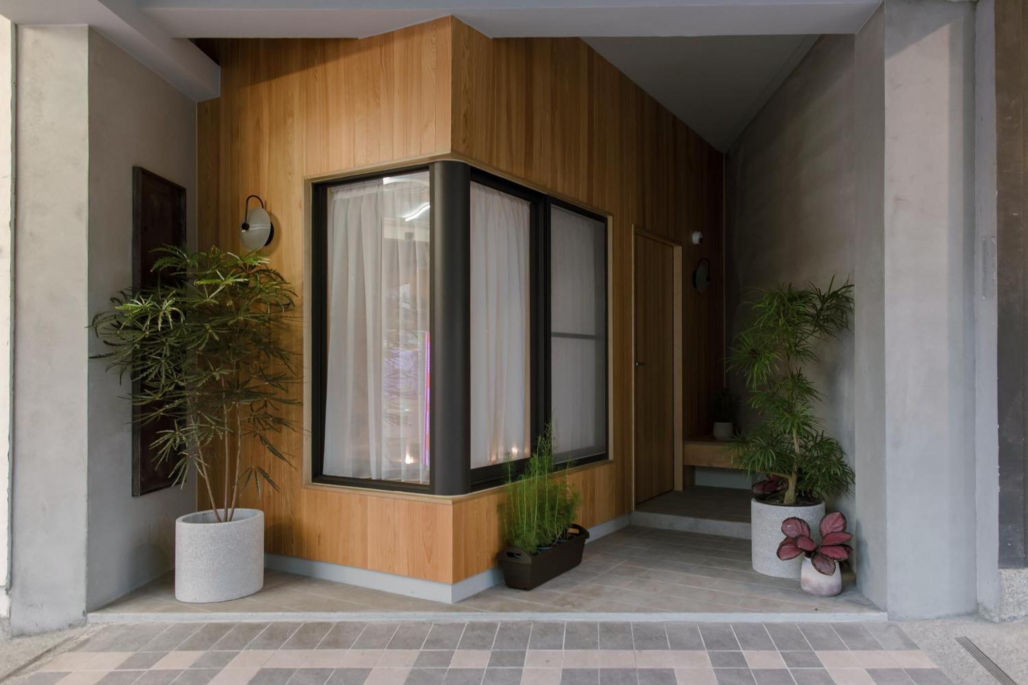 טאינאן J Youai House 珍友愛 景觀包棟民宿 מראה חיצוני תמונה